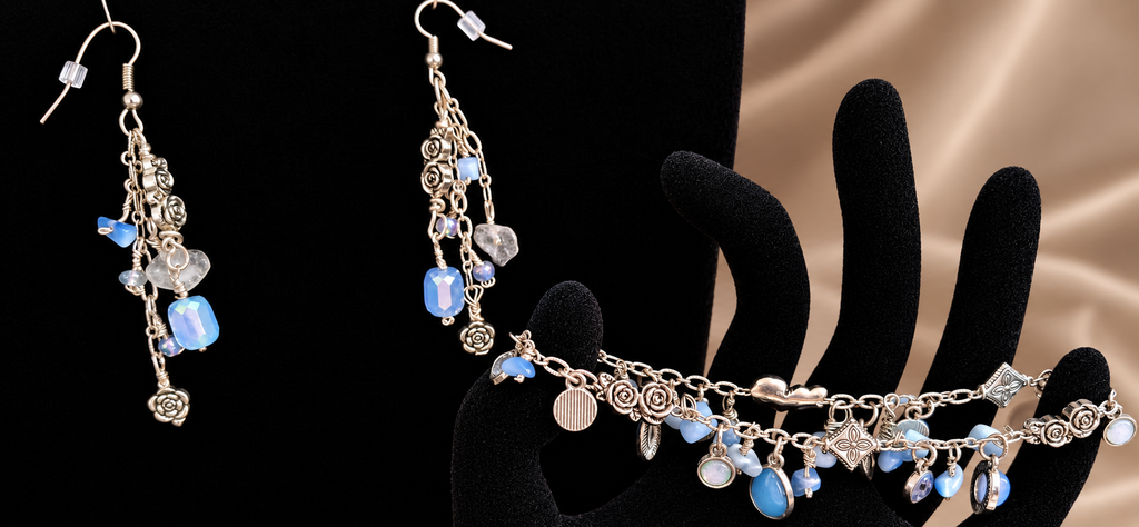 Gathered Blue Charm                                                                                                                                                                                                                                      Set